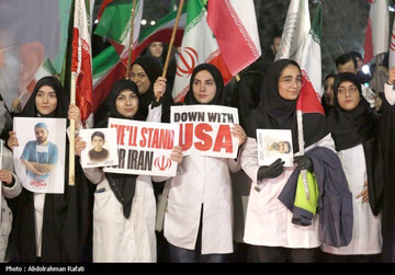 اجتماع کادر سلامت و درمان در محکومیت حمله آمریکایی- صهیونی به مراکز درمانی و آموزشی ـ همدان