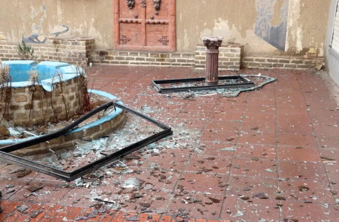 رد موج تهاجم بر پیکره تاریخ ایران