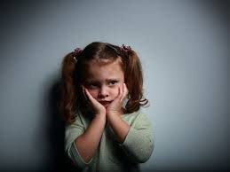 علائم اضطراب در کودکان هفت تا ۱۲ ساله