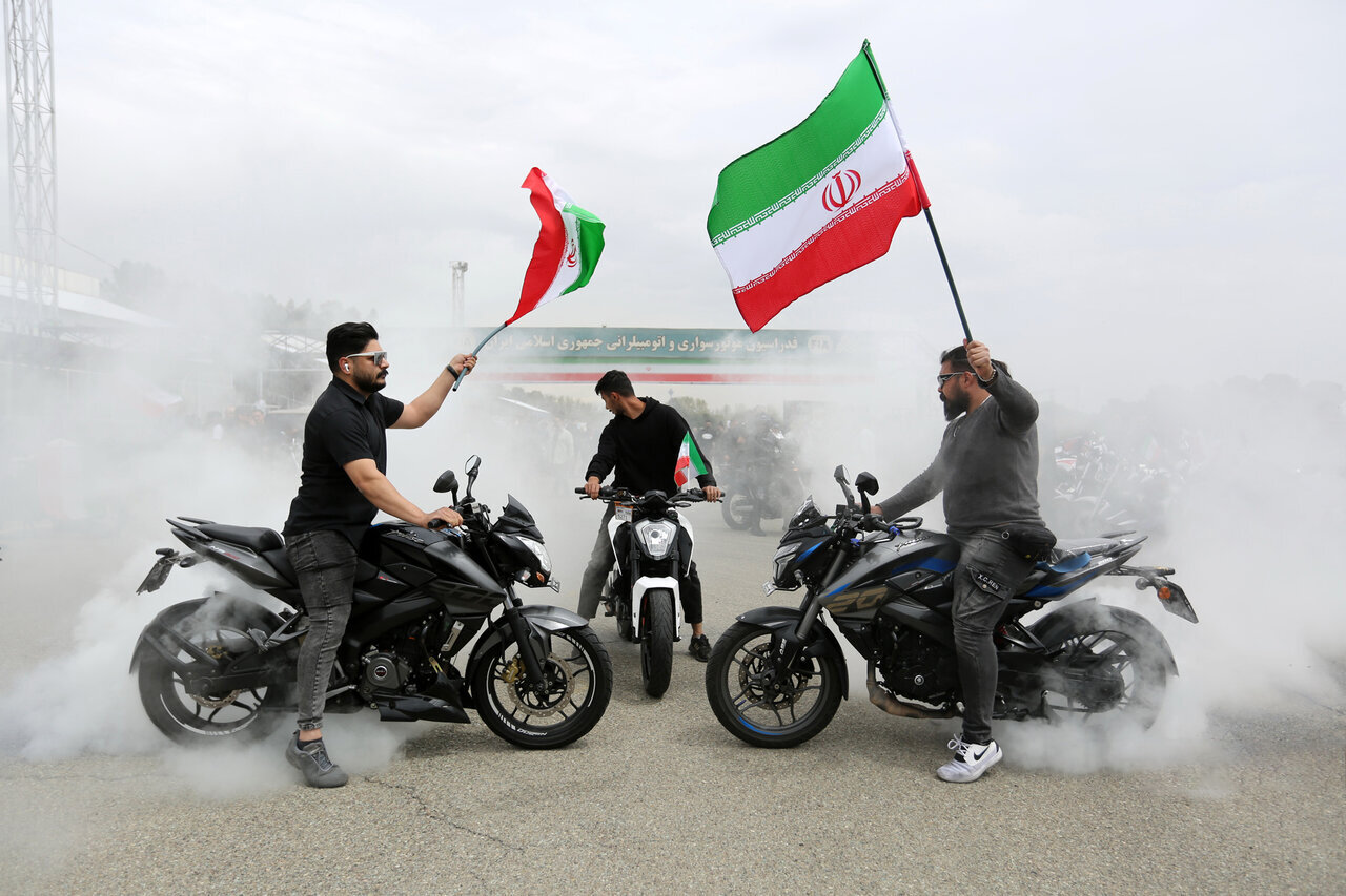 رژه موتوری- خودرویی «وحدت و اقتدار»