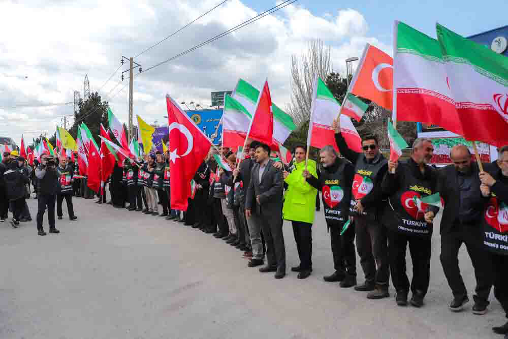 ورود کاروان ۷۲ نفره خبرنگاران ترکیه به تبریز