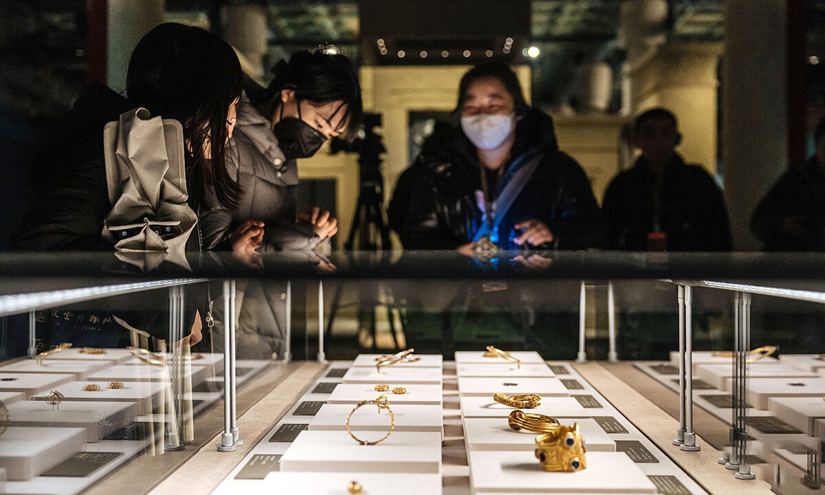 میراث در سفر