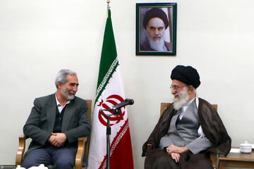 مردی که داستان را نفس می‌کشید