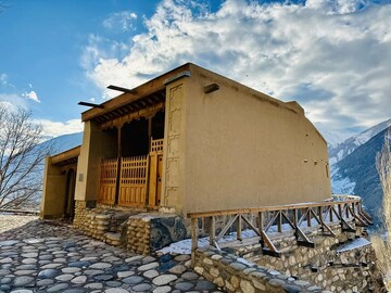 در جست‌وجوی حقیقت؛ در دام تماشا