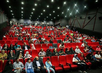دو روز در هفته، نیم‌بها به سینما بروید