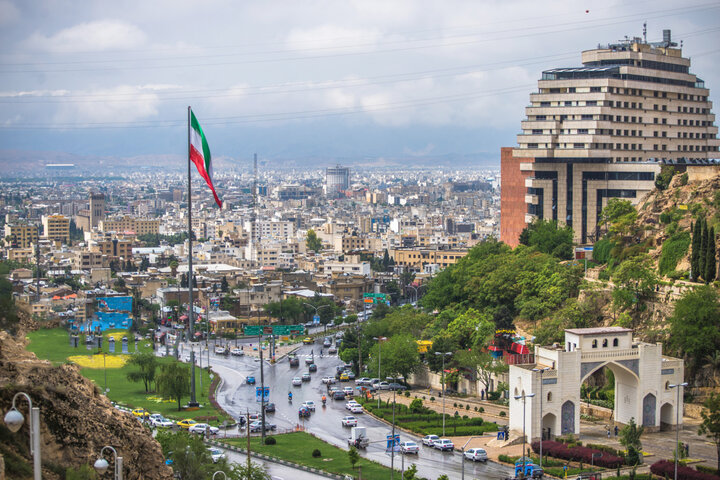 شیراز، از دریچه چشم آینه‌داران سخن