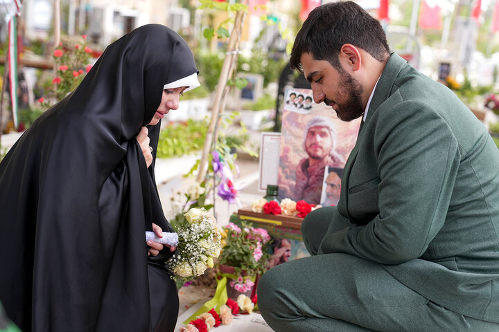 عقد عاشقی در میدان مقاومت