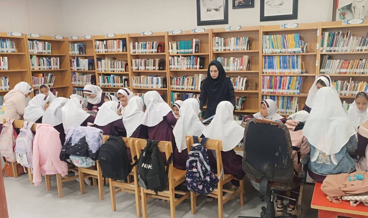 هیچ کشوری با توصیه اخلاقی کتابخوان نشده‌ است