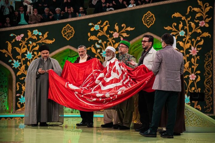از آمدن یک کمدی تازه به تلویزیون تا تجلیل از یک تماشاگر در تئاتر شهر