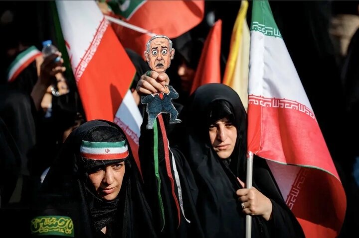 نقش زنان ایران در «جنگ تحمیلی سوم»