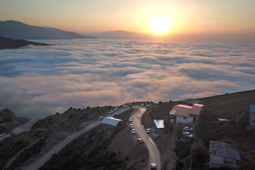 سقف سفید آسمان ایران