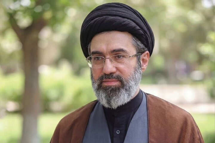 ارشاد مؤمنین تنها بخشی از خدمات آیت‌الله اسحاق فیاض بود