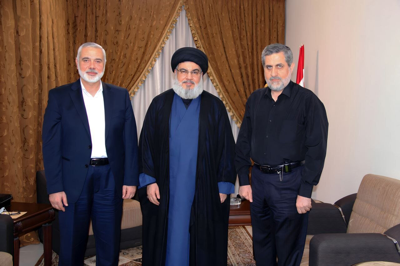 از غزه در دل طوفان، به قم در ایران