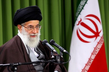 «دیپلماسی عزت» در اندیشه‌های رهبر شهید