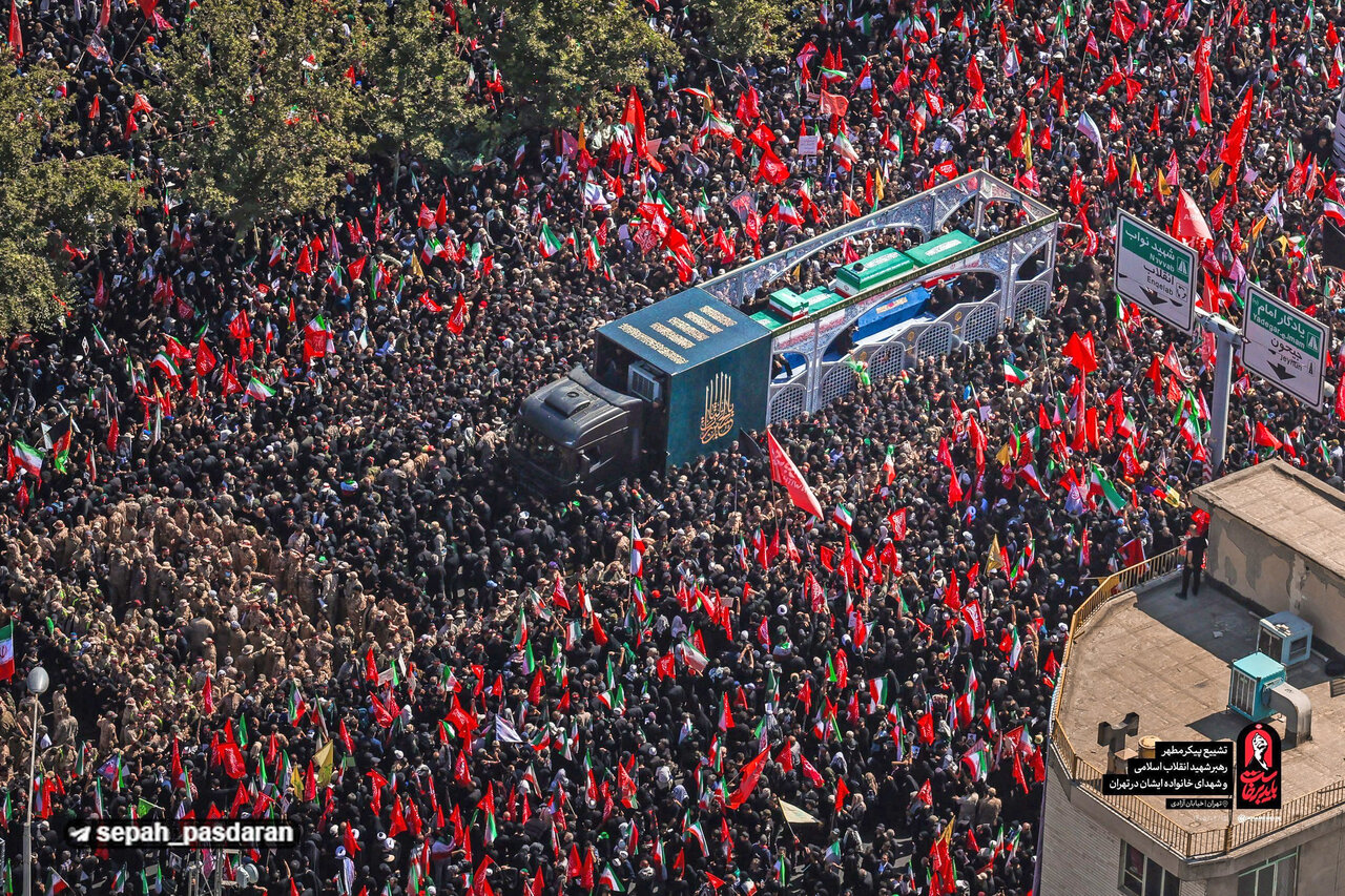تشییع سرخ