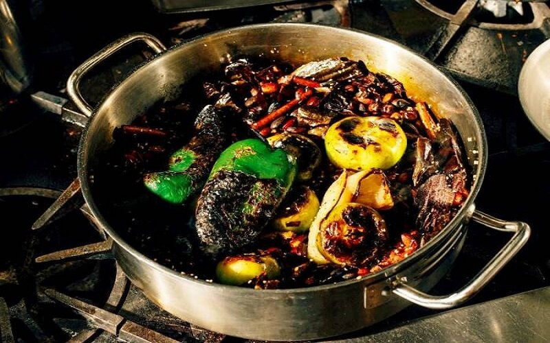با این ترفندهای ساده بوی سوختگی را از بین ببرید