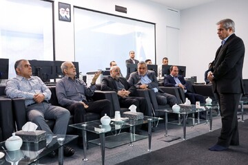 نظارت موثر از نزدیک