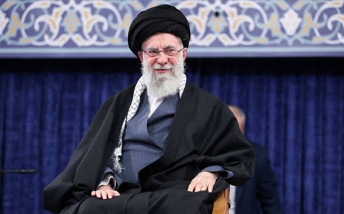 منبر، نهادی برای ساختن جان