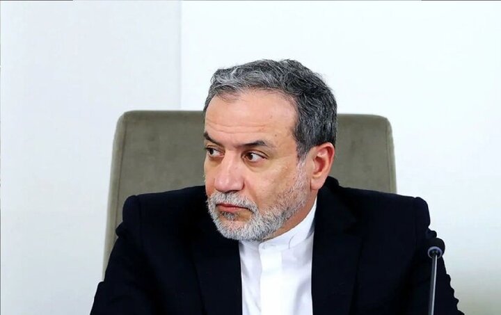 سایه‌روشن یک لبخند فراموش‌نشدنی