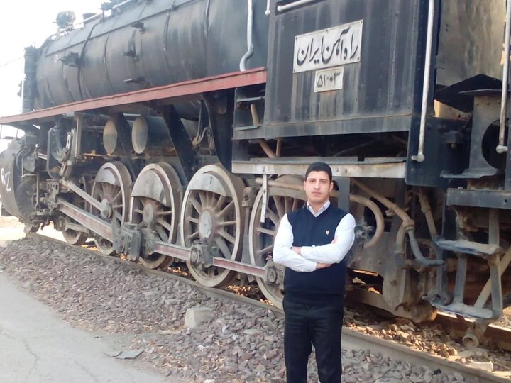 توقف قطار در ایستگاه زندگی پلنگ ایرانی