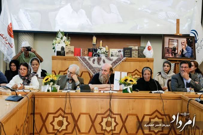 یادبودی برای باستان‌شناسی که دنیا را با غصه ترک کرد