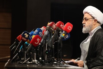 بازخوانی جایگاه معنوی رهبر شهید