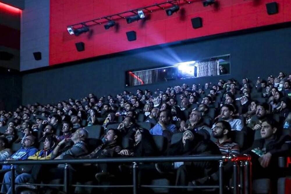نبض گیشه همچنان در دست دو فیلم