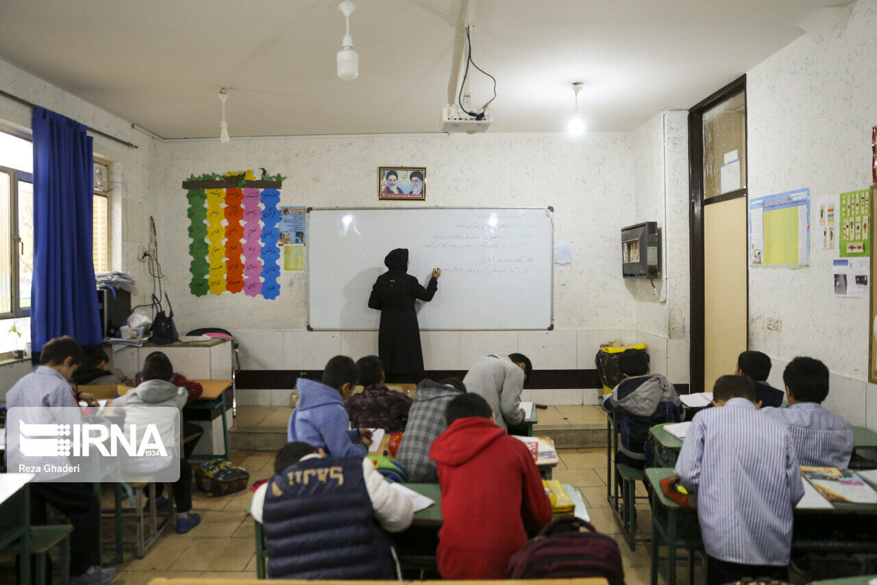 بیش از ۱۵ هزار دانش‌آموز بازمانده از تحصیل، استثنایی هستند