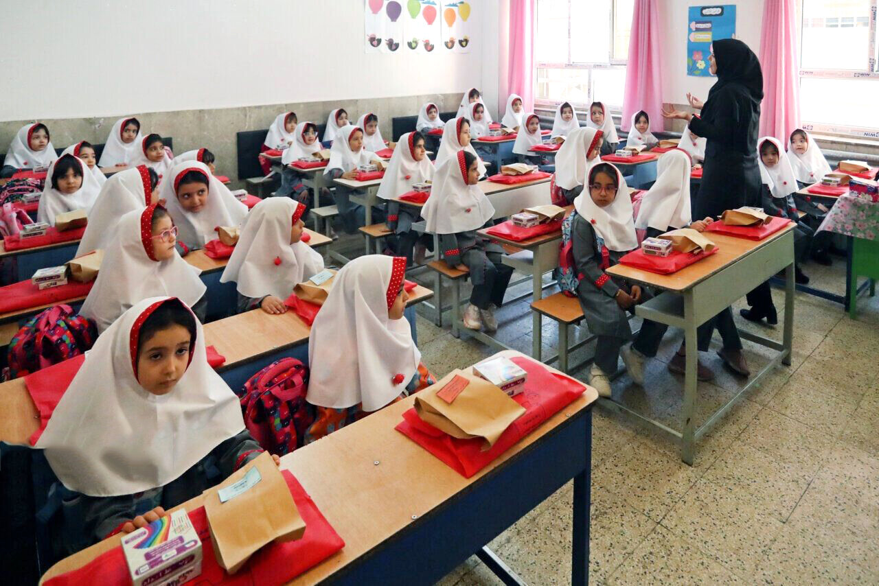 هیچ کلاسی بدون معلم نخواهد بود