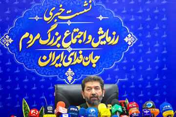 جان‌فدایان در صف دفاع از ایران