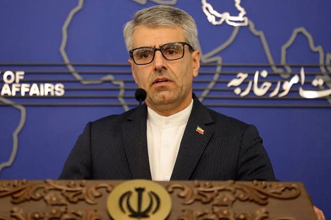 زیردریایی غنیمت است و غنمیت حلال