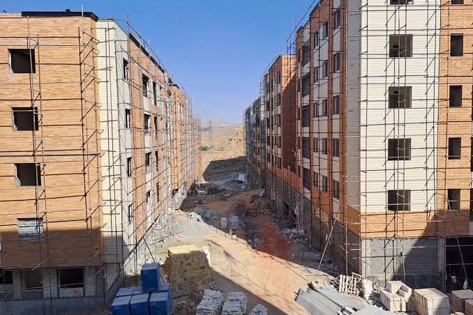 زمین ارزان بدهید، مردم خودشان مسکن می‌سازند