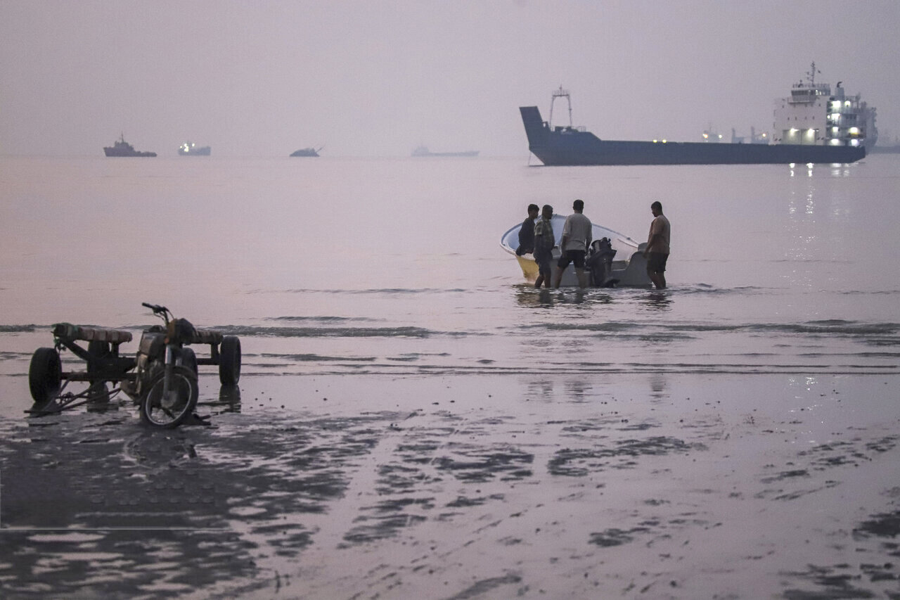 طلوع در ساحل «سورو»