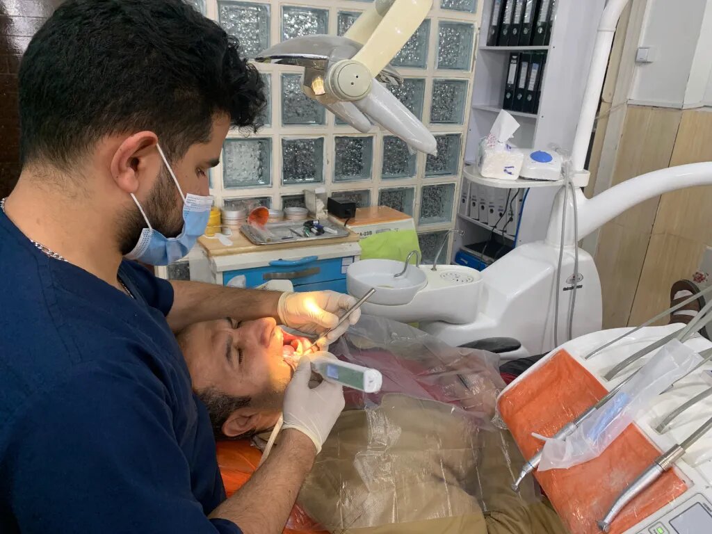 گرانی دندانپزشکی و دست‌های خالی بیمه