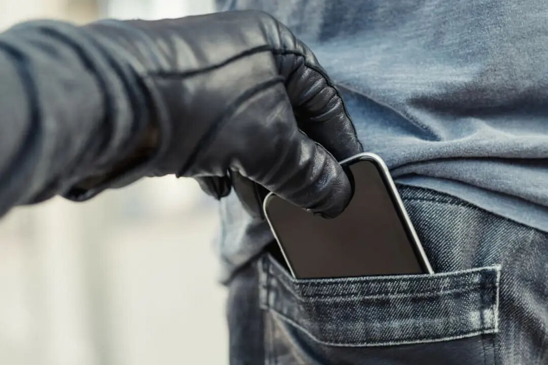 چند مسیر پلیسی هنگام سرقت
