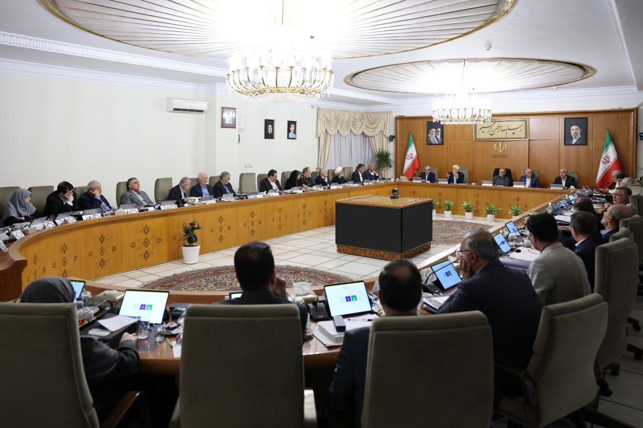 معمای تغییر در  وزارت نفت