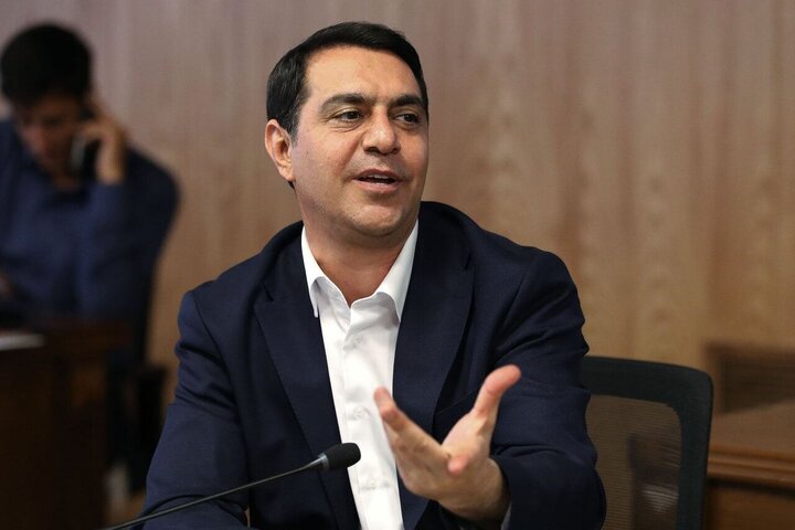 اقتصاد قوی از دل تولید ملی شکل می‌گیرد