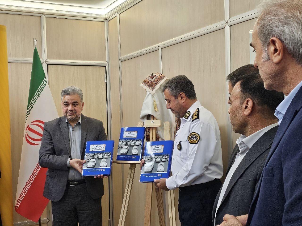 طراحی عینک هوشمند برای پلیس راهور