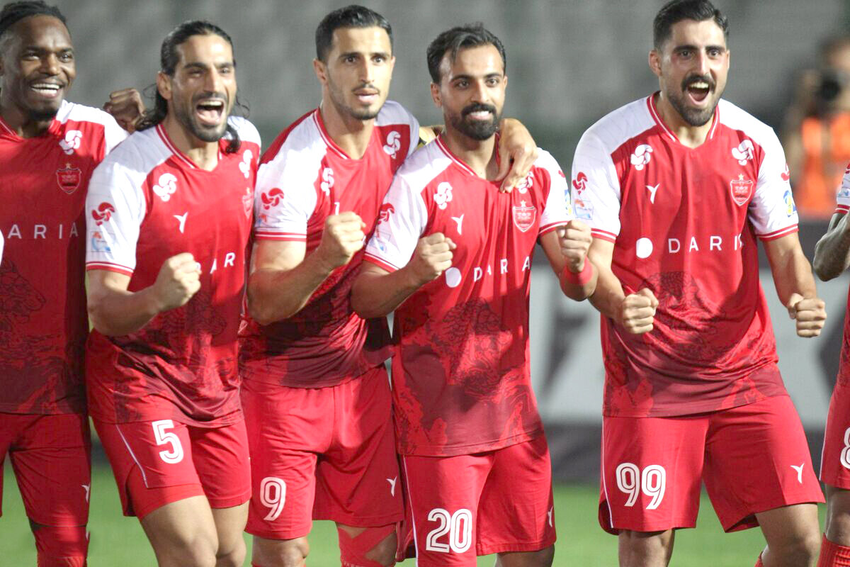پرسپولیس یک قدم تا صدر