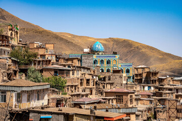 روستایی پلکانی در دل کوه‌های خراسان