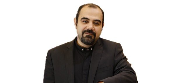 قرار نیست نوجوان را از زبان خودش دور کنیم