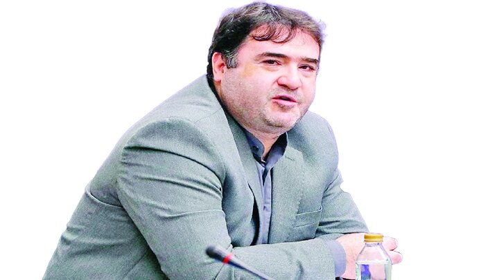 دانشگاه در چرخه اداری خودش گرفتار شده است